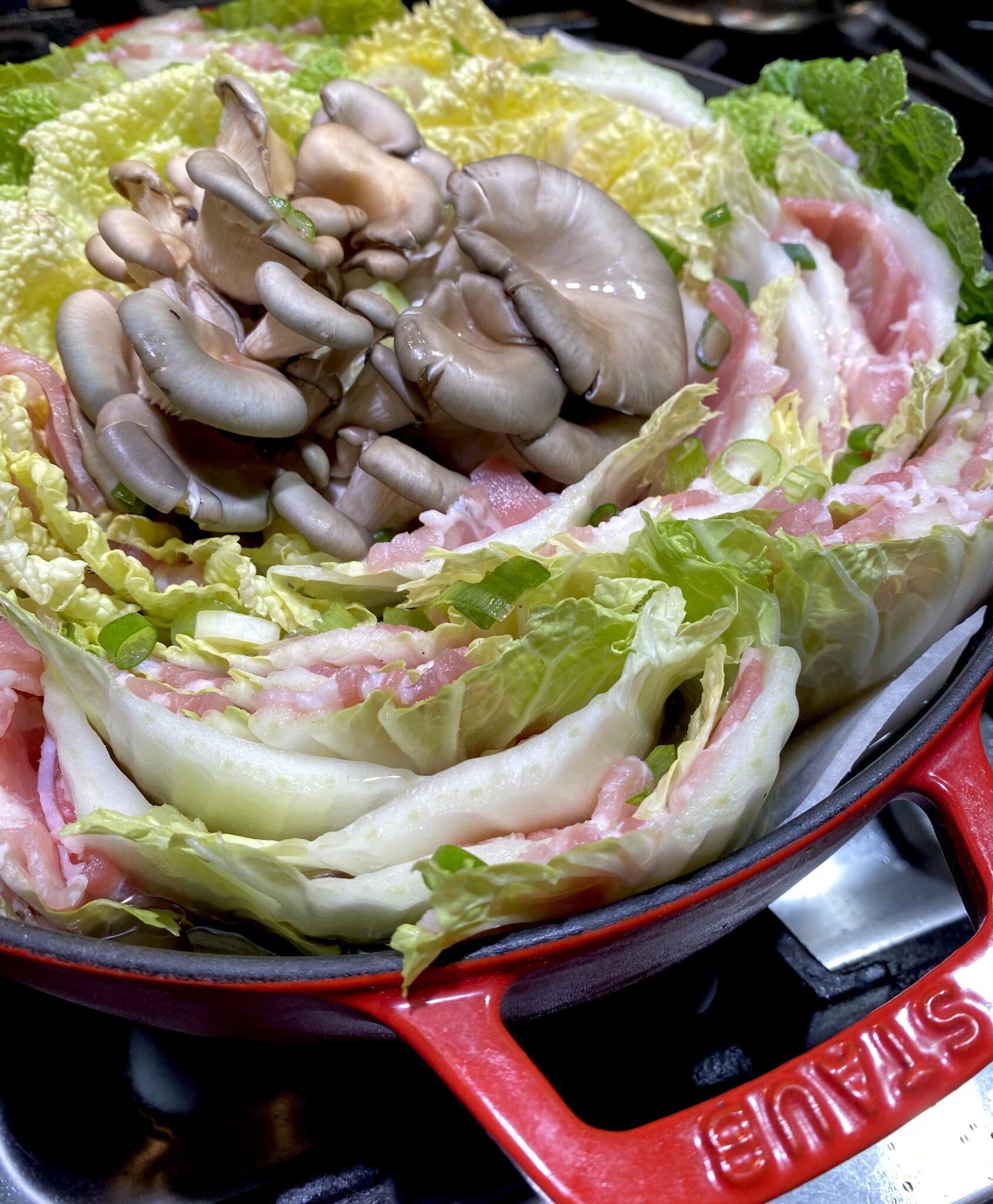 Mille-Feuille Nabe (Japanese Hot Pot) - Easy Recipes